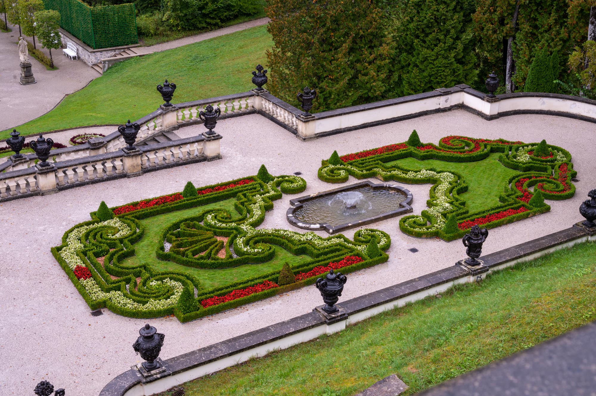 Linderhof gardens