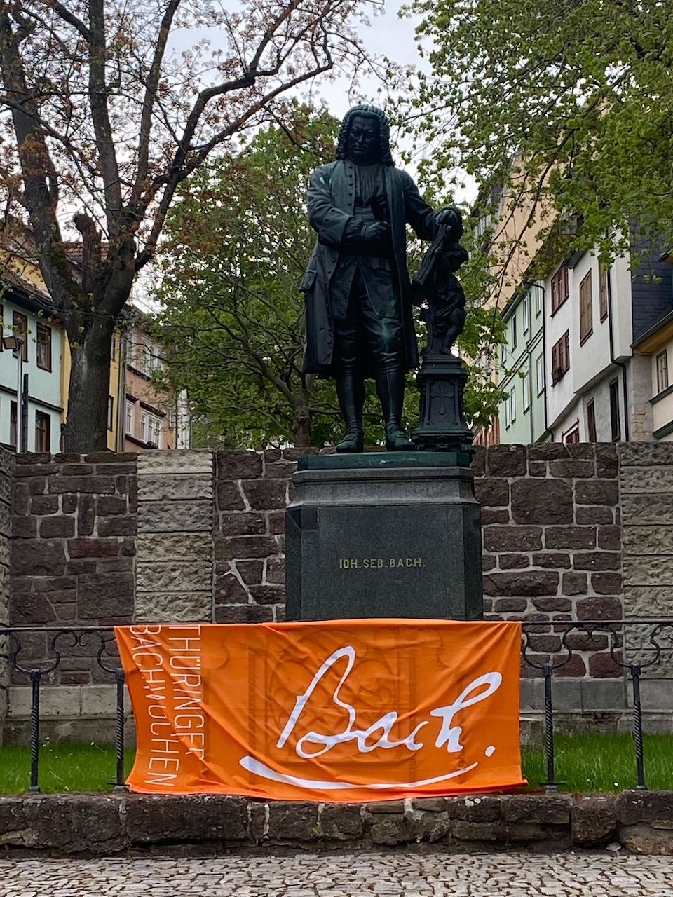 statue of J.S. Bach