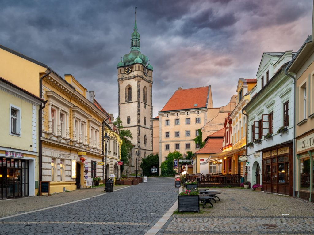 Melnik-6 Melnik chateau and street view