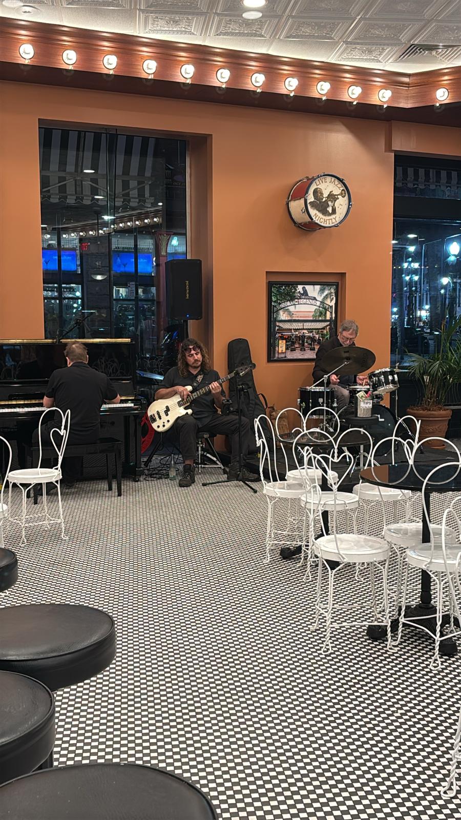 Cafe Beignet Music A local band at the Cafe Beignet
